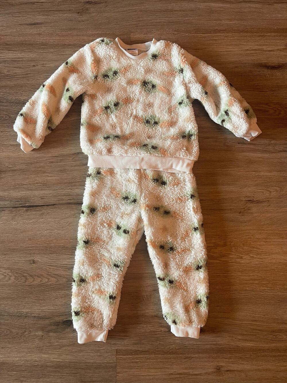 Star Wars Grogu Baby Yoga Pajama Set Size 3T